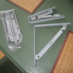 The brackets I used for the taboret leaves. 